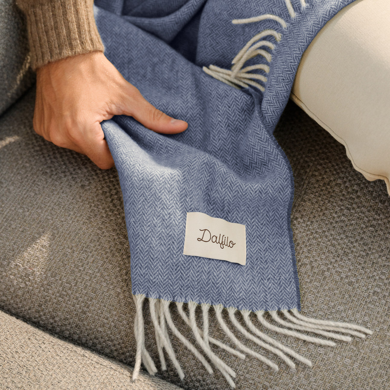 Manta de lana
- 130x180 cm- Azul denim- Lana regenerada - Dalfilo