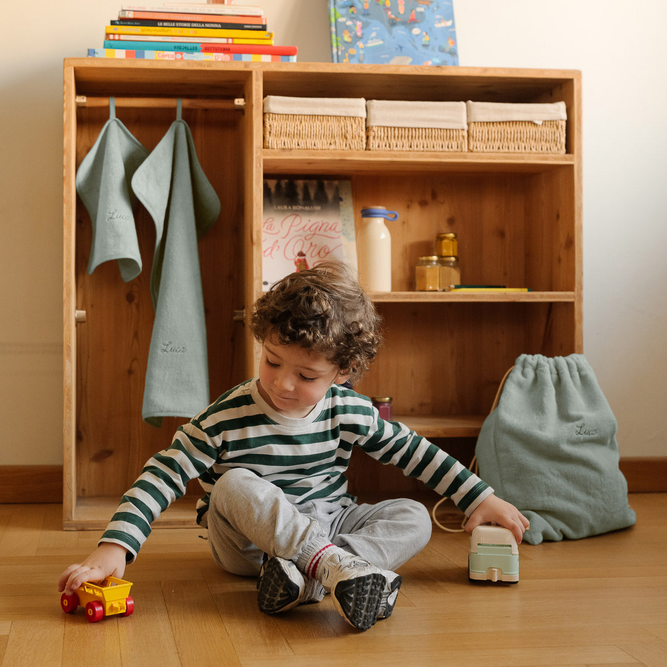 Set escolar infantil
- Talla única- Salvia- Algodón - Dalfilo
