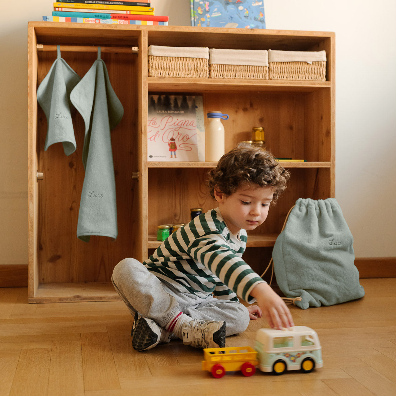 Set escolar infantil
- Talla única- Salvia- Algodón - Dalfilo